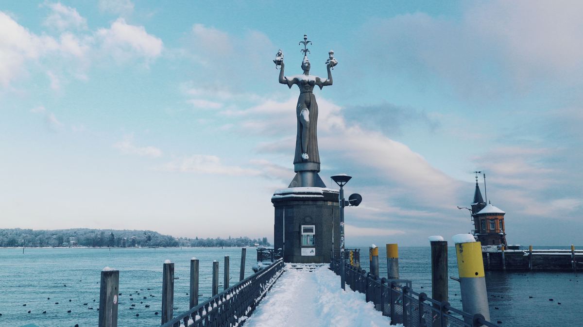 Die Imperia-Statue im Hafen von Konstanz am Bodensee